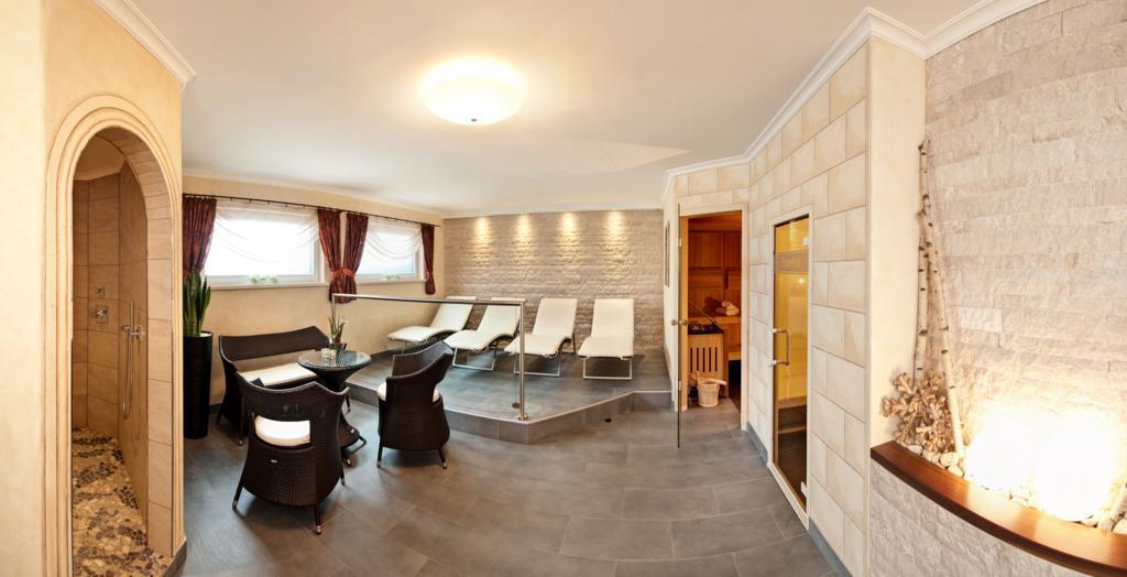 Hotel Edelweiss Pfunds Εξωτερικό φωτογραφία